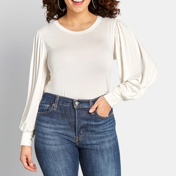 Modcloth Tops - Ivory puff sleeve blouse